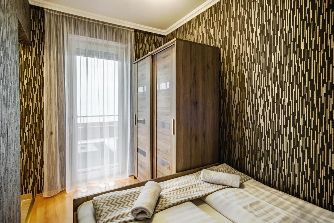 Myflat Club 218 Golden Beach Wellness Apartment Siófok Zewnętrze zdjęcie